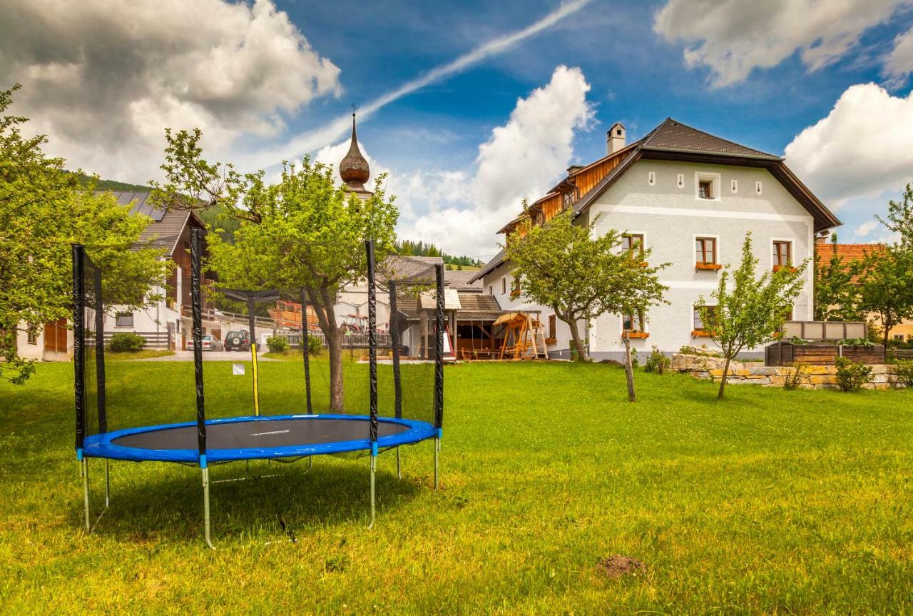 Ferienwohnungen Flattnerhof Mauterndorf  Exterior foto
